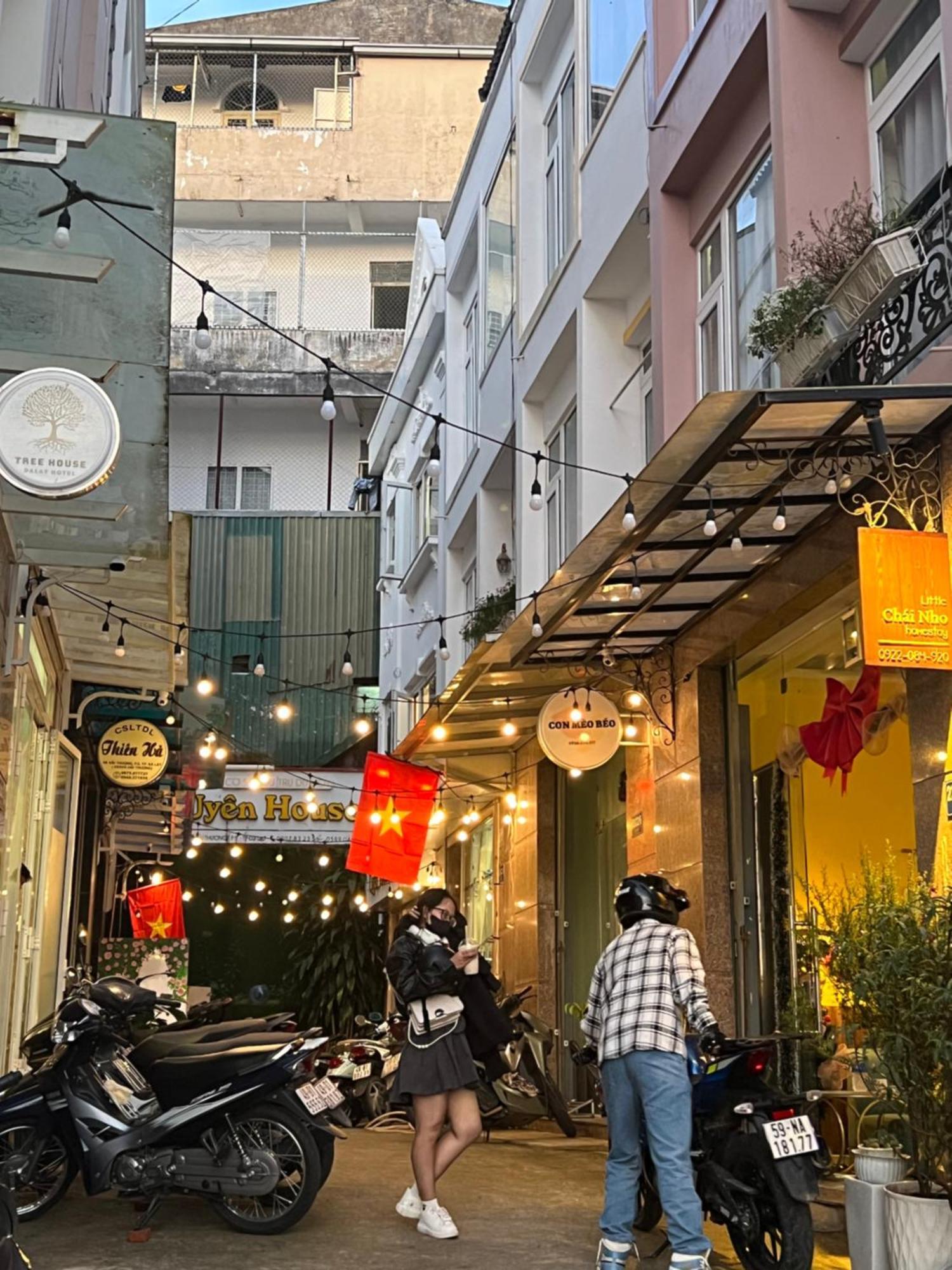 Con Meo Beo Hotel Da Lat Exterior photo