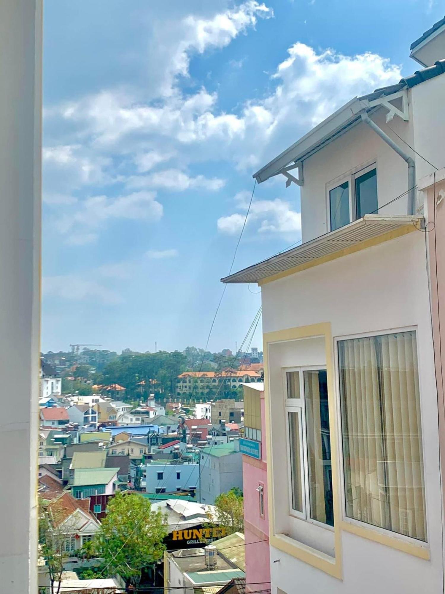 Con Meo Beo Hotel Da Lat Exterior photo